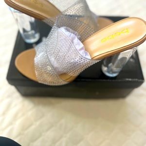 Bebe Bria Sandal-size 9. New